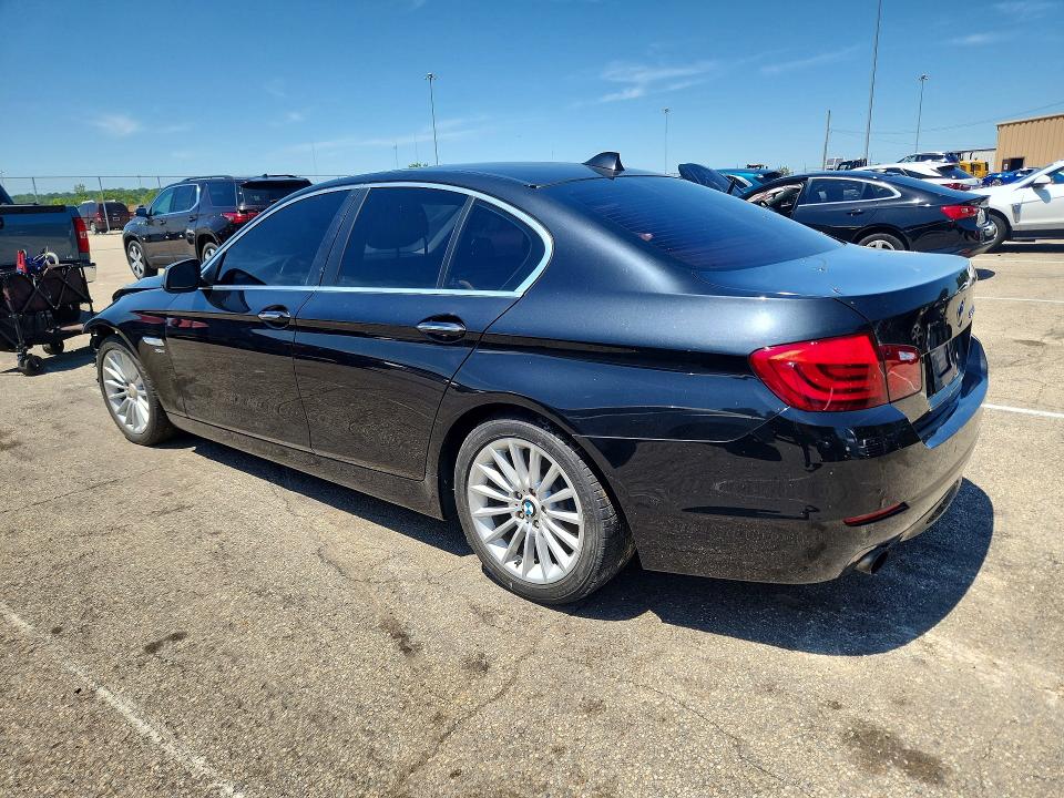54832276 :رقم المزاد ، WBAFU7C53BC871519 vin ، 2011 Bmw 535 مزاد بيع