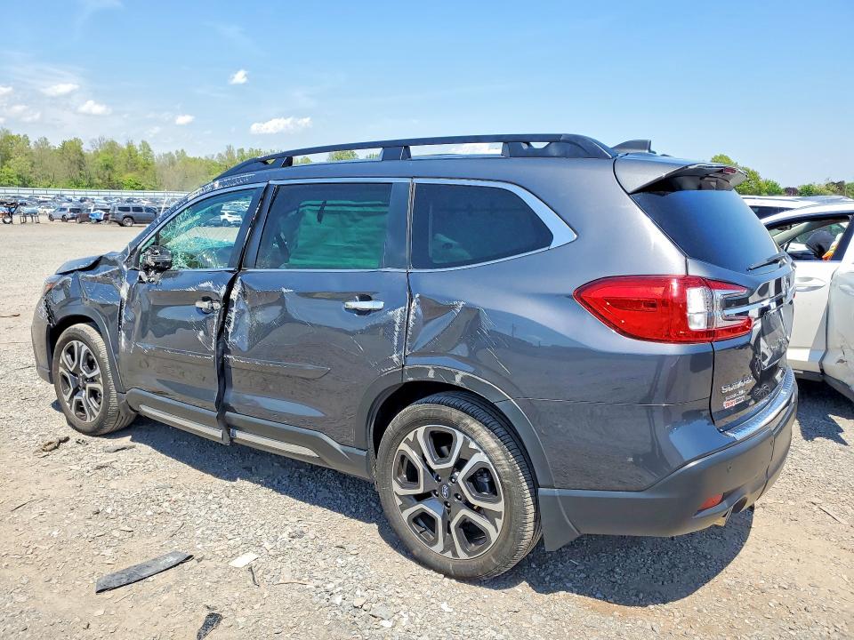 Продажа на аукционе авто 2023 Subaru Ascent, vin: 4S4WMAWDXP3436888, номер лота: 52382366