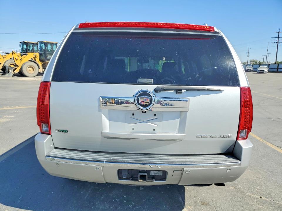 53555536 :رقم المزاد ، 1GYS3AEF5BR185240 vin ، 2011 Cadillac Escalade مزاد بيع