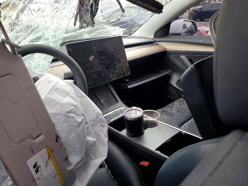 Продажа на аукционе авто 2022 Tesla Model 3, vin: 5YJ3E1EAXNF302703, номер лота: 53306046