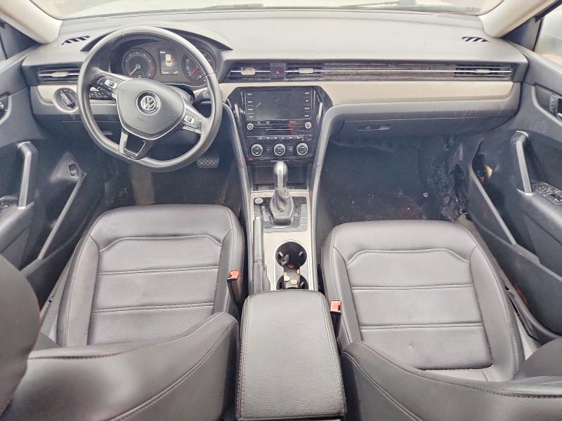 52434726 :رقم المزاد ، 1VWSA7A3XMC000676 vin ، 2021 Volkswagen Passat مزاد بيع