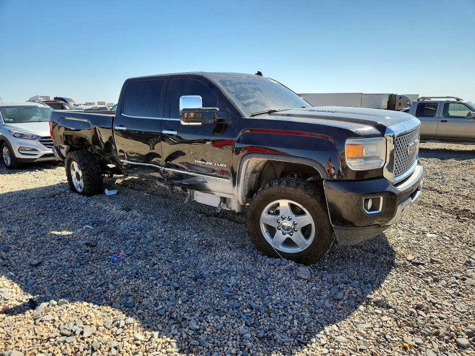 53570126 :رقم المزاد ، 1GT120E89FF194031 vin ، 2015 Gmc Sierra مزاد بيع