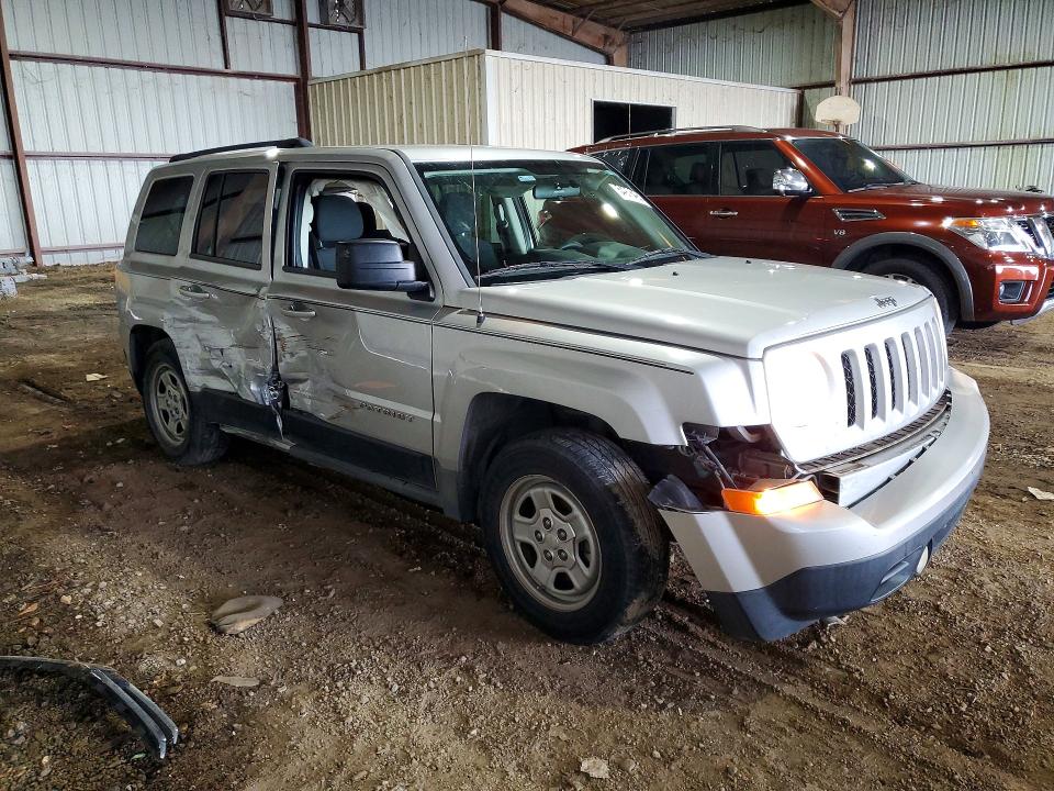 54976406 :رقم المزاد ، 1J4NT1GB9BD198061 vin ، 2011 Jeep Patriot مزاد بيع