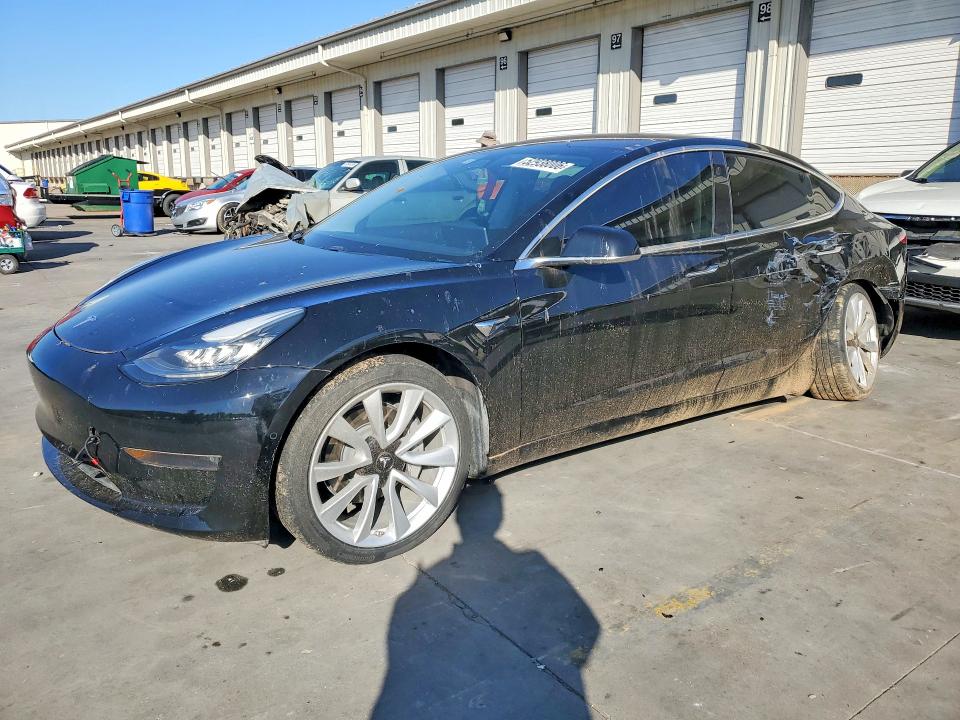 Продажа на аукционе авто 2018 Tesla Model 3, vin: 5YJ3E1EA5JF060171, номер лота: 52938006