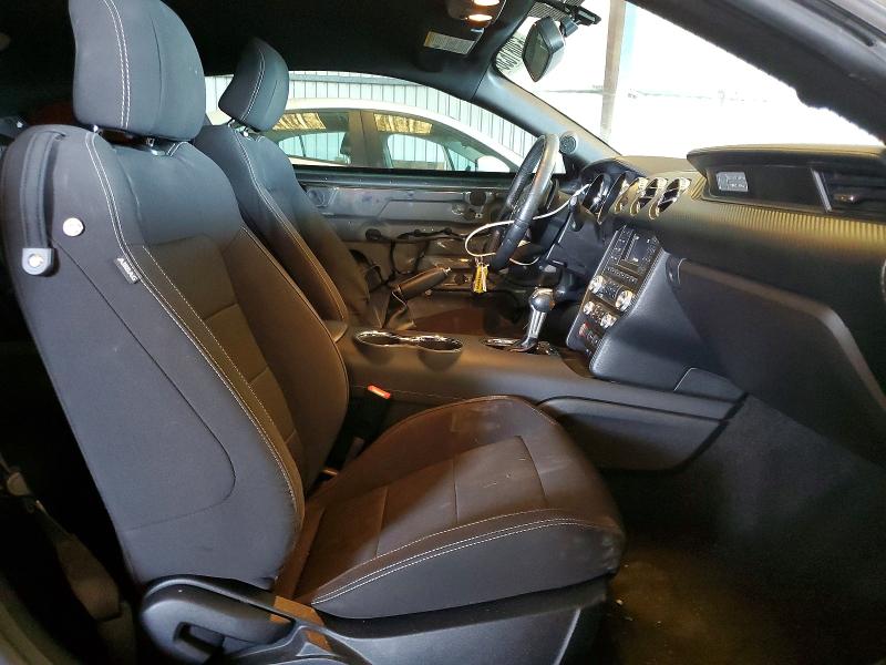 53081636 :رقم المزاد ، 1FA6P8AM6H5310051 vin ، 2017 Ford Mustang مزاد بيع