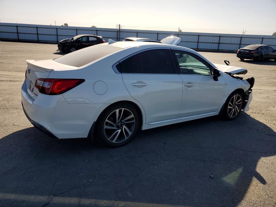 54008876 :رقم المزاد ، 4S3BNAS68K3005417 vin ، 2019 Subaru Legacy مزاد بيع
