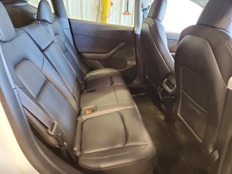 55128936 :رقم المزاد ، 7SAYGDEE2NF331636 vin ، 2022 Tesla Model Y مزاد بيع