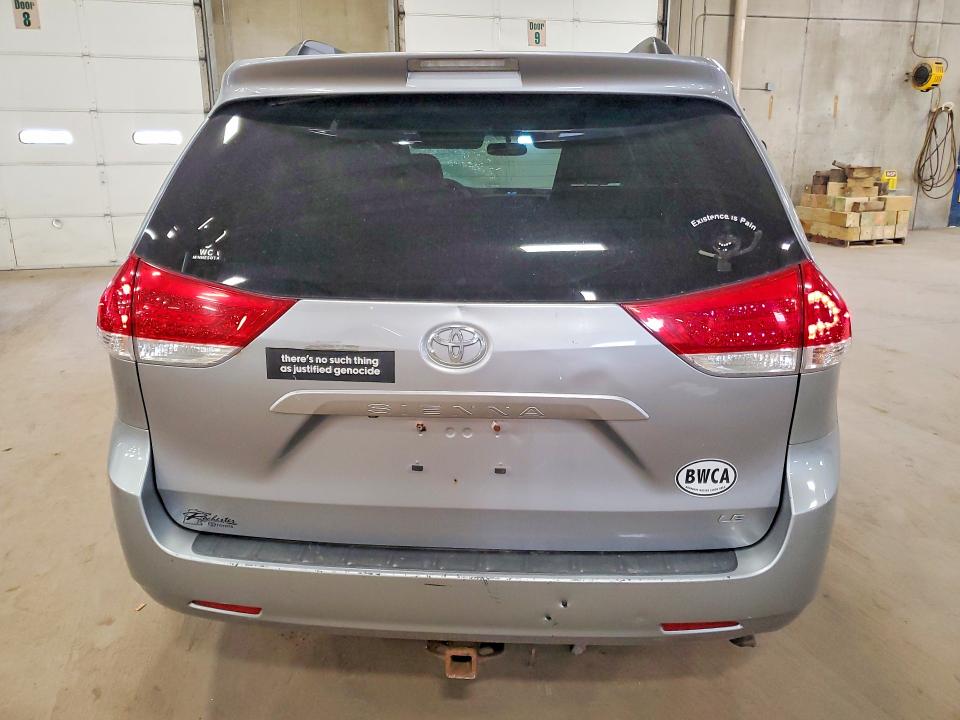 Продажа на аукционе авто 2011 Toyota Sienna, vin: 5TDKK3DC4BS042194, номер лота: 53019806