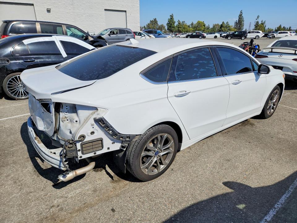 54649856 :رقم المزاد ، 3FA6P0CD6LR154274 vin ، 2020 Ford Fusion مزاد بيع
