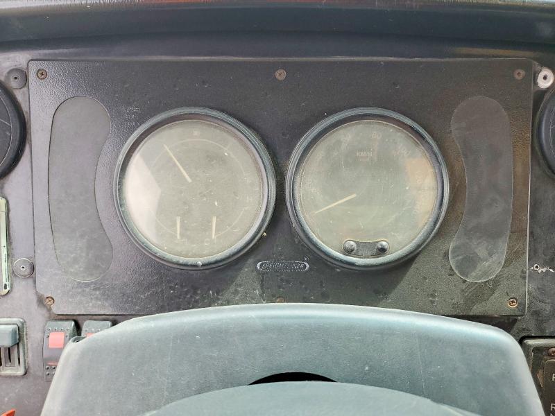 52676366 :رقم المزاد ، 4UZAANBW36CW23423 vin ، 2006 Freightliner Chassis مزاد بيع