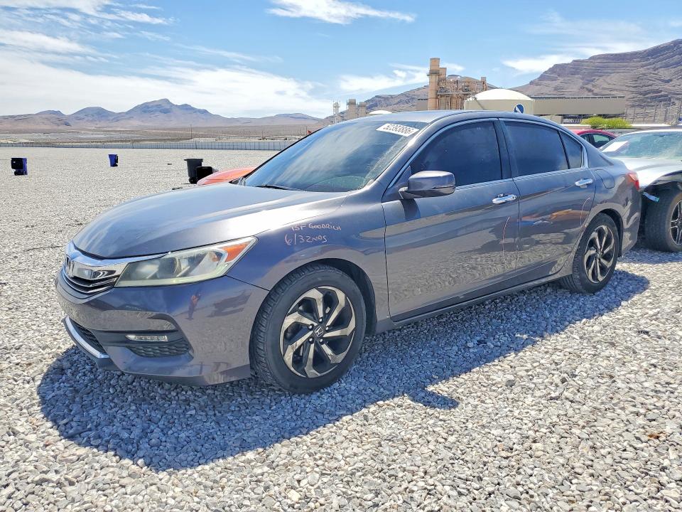 2017 Honda Accord მანქანა იყიდება აუქციონზე, vin: 1HGCR2F95HA068256, აუქციონის ნომერი: 52393886