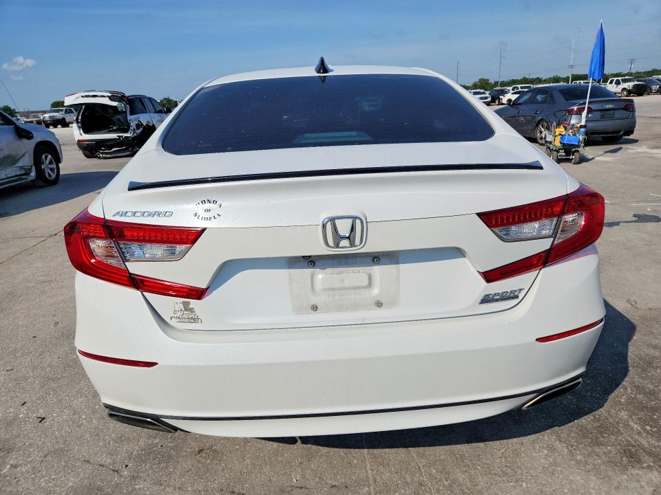 53890866 :رقم المزاد ، 1HGCV1F41MA121796 vin ، 2021 Honda Accord مزاد بيع
