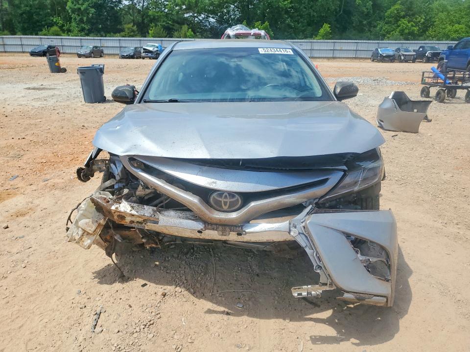52434416 :رقم المزاد ، 4T1B11HK0KU183277 vin ، 2019 Toyota Camry مزاد بيع