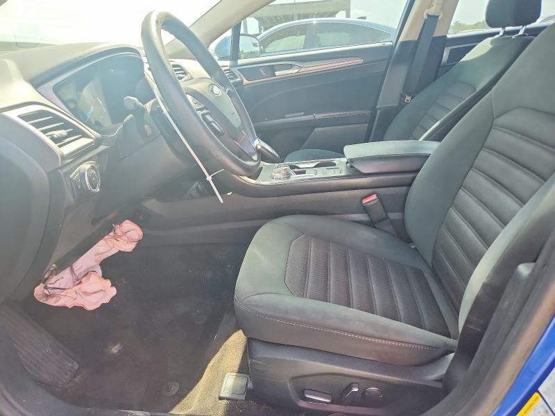52356696 :رقم المزاد ، 3FA6P0HD9JR130542 vin ، 2018 Ford Fusion مزاد بيع