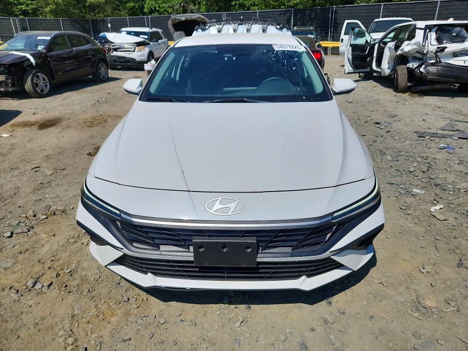 2024 Hyundai Elantra მანქანა იყიდება აუქციონზე, vin: KMHLL4DG1RU839501, აუქციონის ნომერი: 54079226