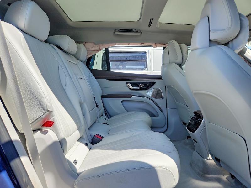 53422186 :رقم المزاد ، 4JGDM2EB3PA024840 vin ، 2023 Mercedes-benz Eqs Suv مزاد بيع