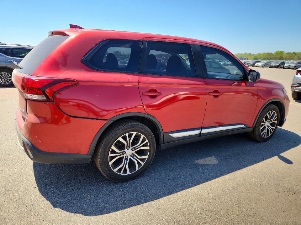 Продаж на аукціоні авто 2018 Mitsubishi Outlander, vin: JA4AD2A33JZ010896, номер лоту: 54123116