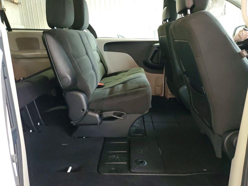 54687106 :رقم المزاد ، 2C4RDGBG7GR154588 vin ، 2016 Dodge Caravan مزاد بيع