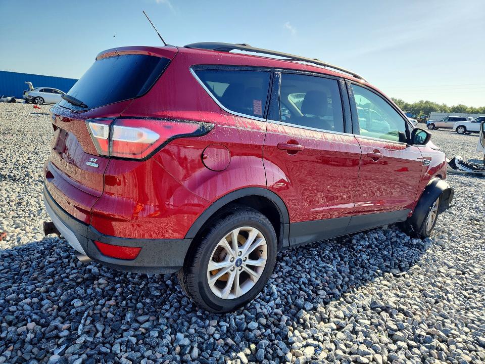 54480896 :رقم المزاد ، 1FMCU0G97HUA10045 vin ، 2017 Ford Escape مزاد بيع