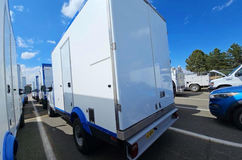 Auction sale of the 2023 Ford Econoline, vin: 1FDWE3FK9PDD08532, lot number: 53754796