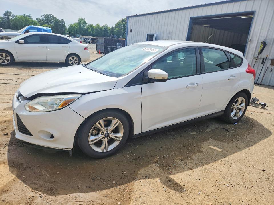 2014 Ford Focus მანქანა იყიდება აუქციონზე, vin: 1FADP3K27EL244043, აუქციონის ნომერი: 52855656