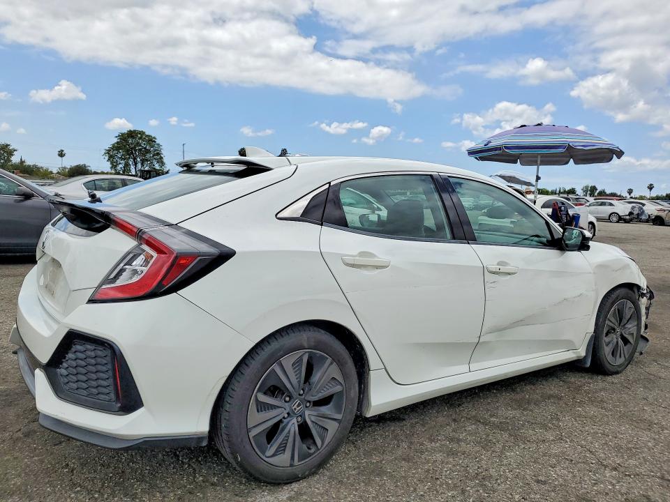 55530016 :رقم المزاد ، SHHFK7H54JU413330 vin ، 2018 Honda Civic مزاد بيع