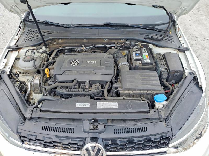 52502766 :رقم المزاد ، 3VWH17AU9JM753189 vin ، 2018 Volkswagen Golf Alltrack مزاد بيع