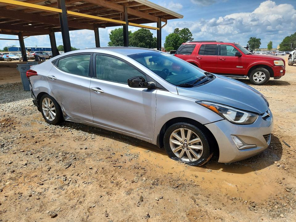 2015 Hyundai Elantra მანქანა იყიდება აუქციონზე, vin: 5NPDH4AEXFH620376, აუქციონის ნომერი: 55344936
