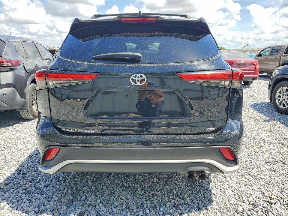 Продажа на аукционе авто 2023 Toyota Highlander, vin: 5TDKDRAH7PS024566, номер лота: 54013826