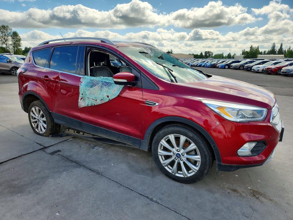 Продаж на аукціоні авто 2018 Ford Escape, vin: 1FMCU9J99JUD61767, номер лоту: 53259616