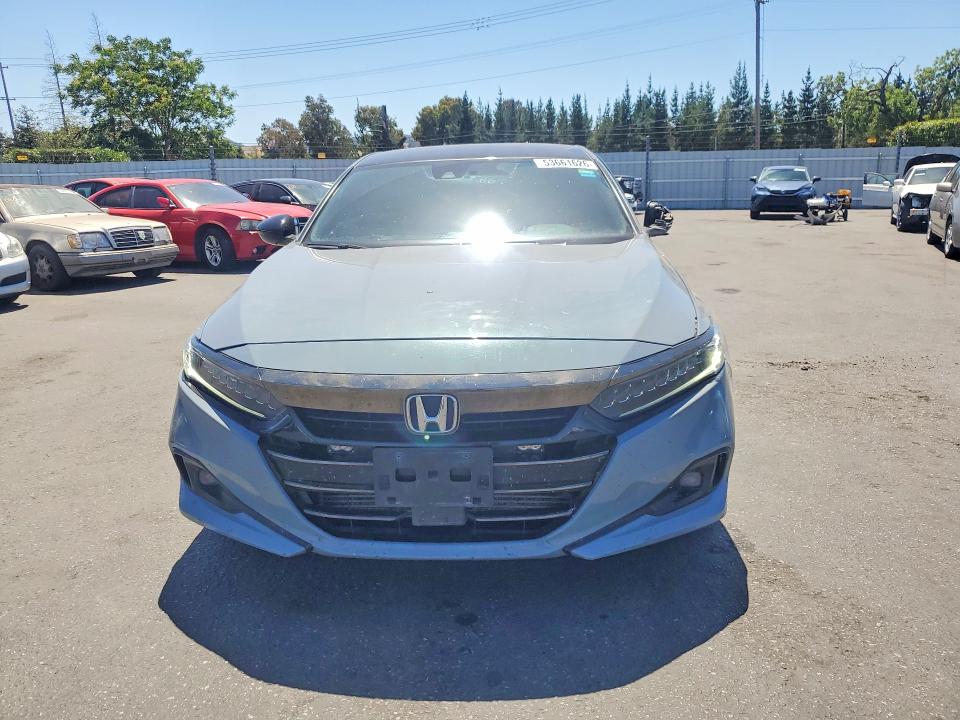 53661626 :رقم المزاد ، 1HGCV1F32MA117666 vin ، 2021 Honda Accord مزاد بيع