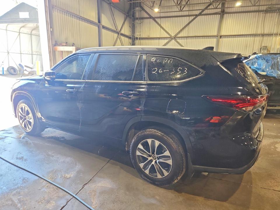 Продажа на аукционе авто 2025 Toyota Highlander, vin: 5TDKBRCHXSS677274, номер лота: 54750266
