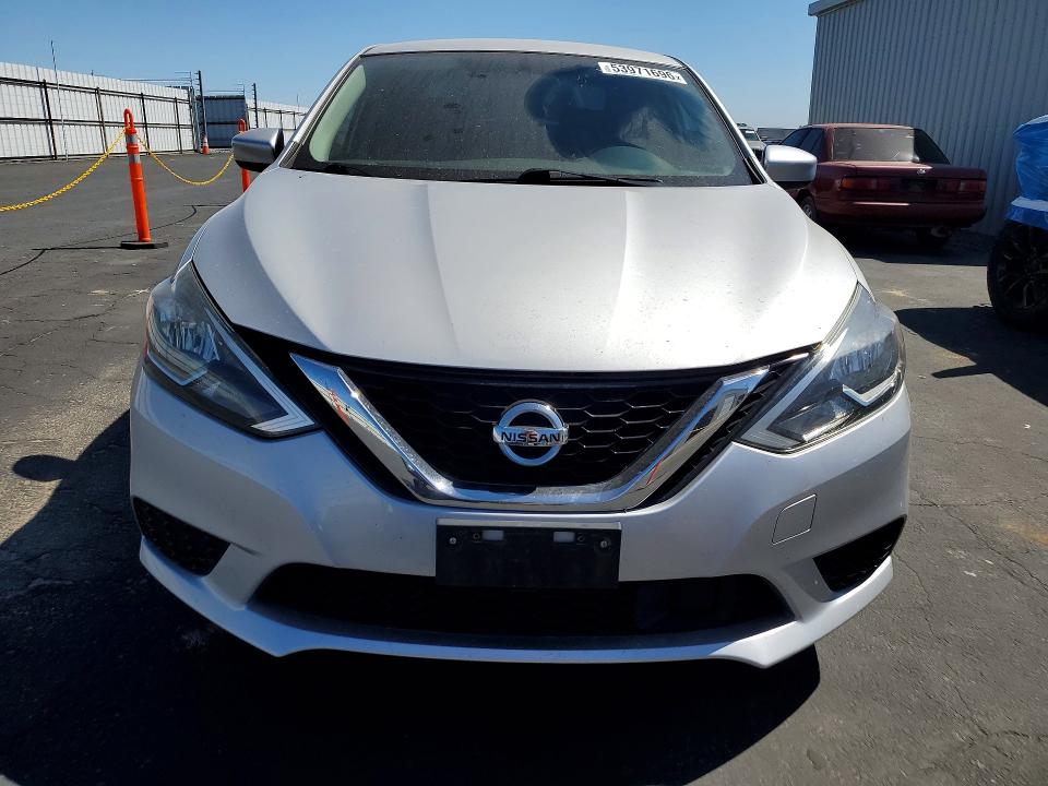 2019 Nissan Sentra მანქანა იყიდება აუქციონზე, vin: 3N1AB7AP6KY211864, აუქციონის ნომერი: 53971696