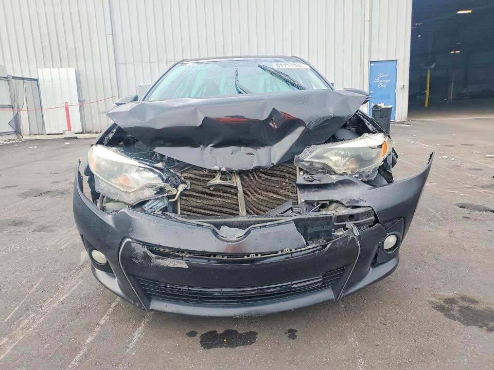 53751346 :رقم المزاد ، 5YFBURHE3GP530772 vin ، 2016 Toyota Corolla مزاد بيع