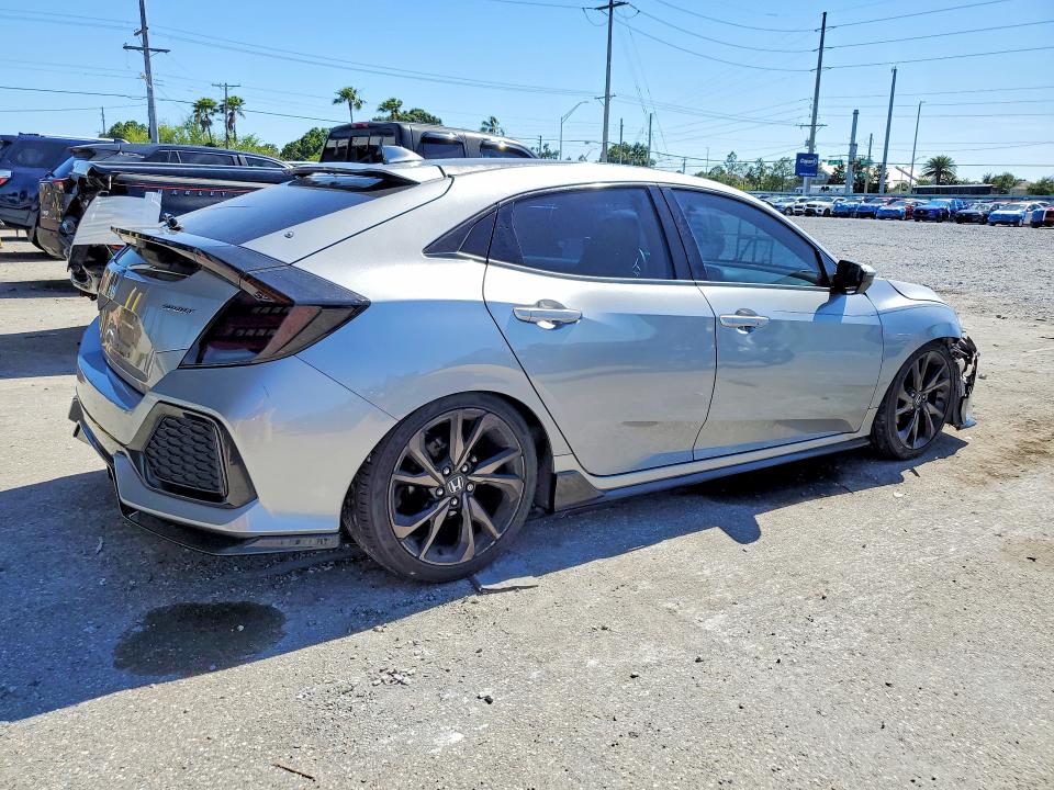 Продаж на аукціоні авто 2018 Honda Civic, vin: SHHFK7H43JU226216, номер лоту: 52777866