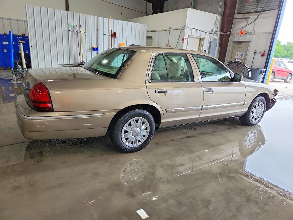 Продажа на аукционе авто 2006 Mercury Grand Marquis, vin: 2MEFM74V46X648267, номер лота: 54791976