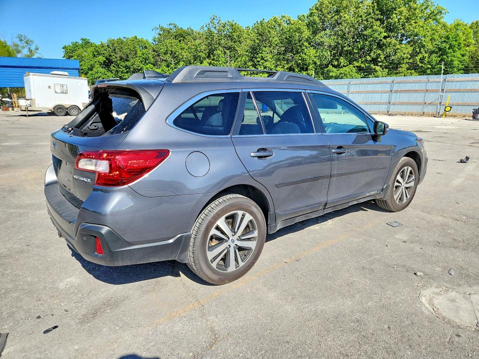 2018 Subaru Outback მანქანა იყიდება აუქციონზე, vin: 4S4BSANC9J3220423, აუქციონის ნომერი: 53729096