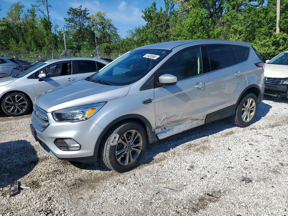 Продажа на аукционе авто 2017 Ford Escape, vin: 1FMCU0GD0HUF04090, номер лота: 51435566