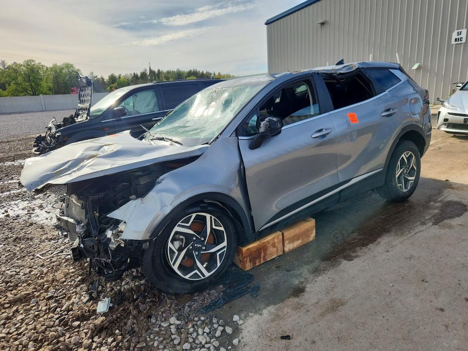 Продажа на аукционе авто 2023 Kia Sportage, vin: KNDPUCAF3P7050724, номер лота: 52475676