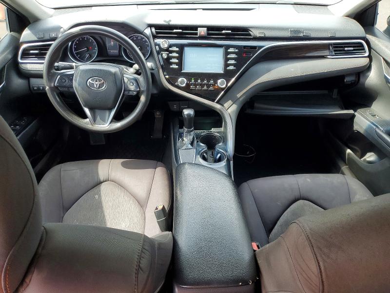 52378506 :رقم المزاد ، 4T1B11HKXJU553777 vin ، 2018 Toyota Camry مزاد بيع