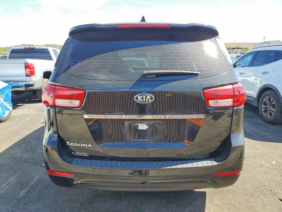 Auction sale of the 2016 Kia Sedona, vin: KNDMA5C10G6158717, lot number: 53776596
