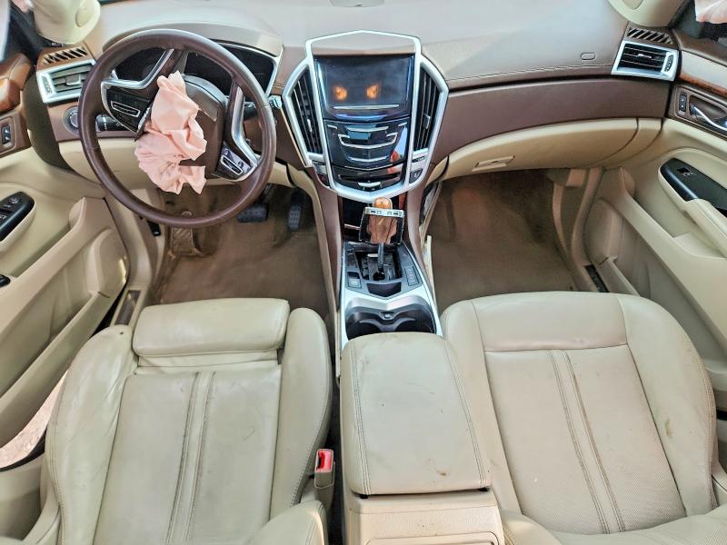 48622456 :رقم المزاد ، 3GYFNBE30FS520768 vin ، 2015 Cadillac Srx مزاد بيع
