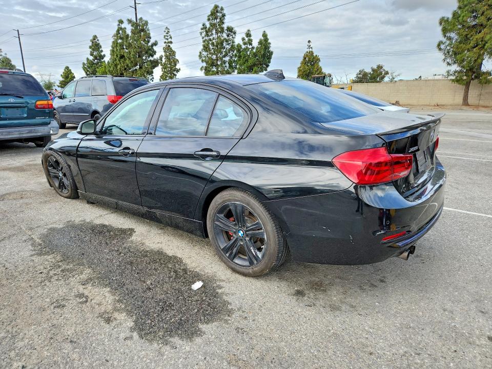 51436406 :رقم المزاد ، WBA8E3G52GNU02443 vin ، 2016 Bmw 328 مزاد بيع