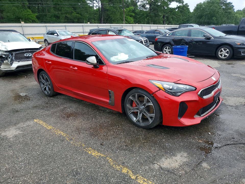 2019 Kia Stinger მანქანა იყიდება აუქციონზე, vin: KNAE35LC4K6064880, აუქციონის ნომერი: 55285266