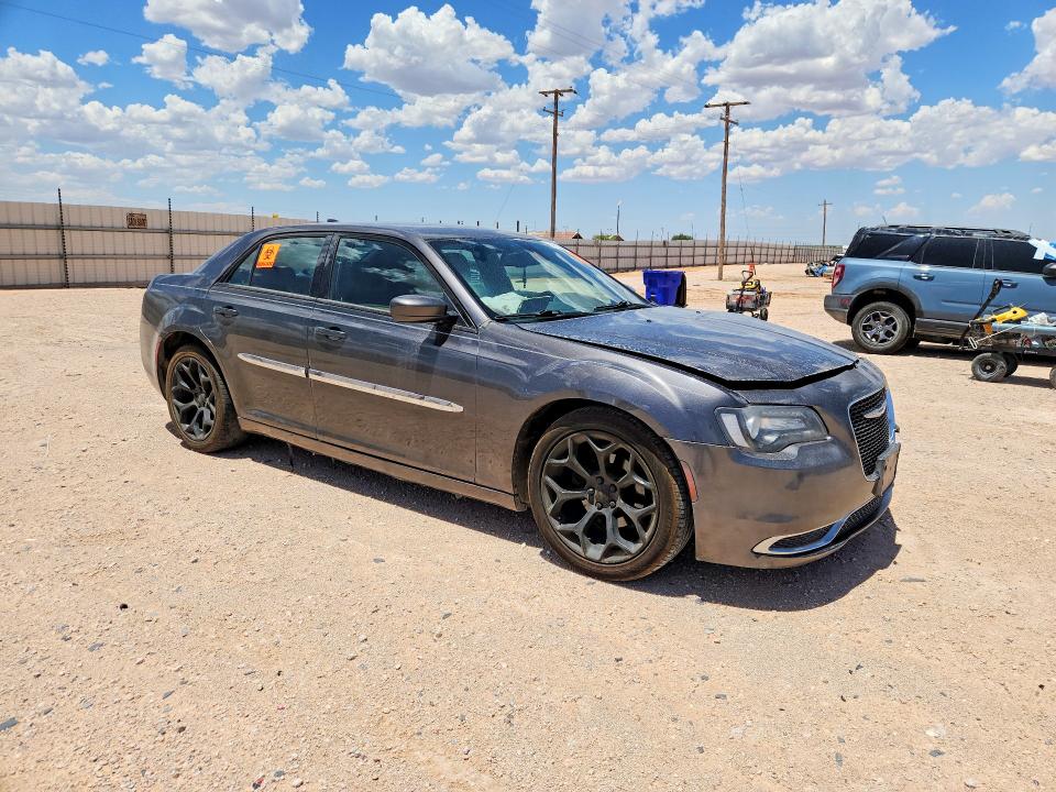 Продажа на аукционе авто 2016 Chrysler 300, vin: 2C3CCABG3GH243588, номер лота: 54518006