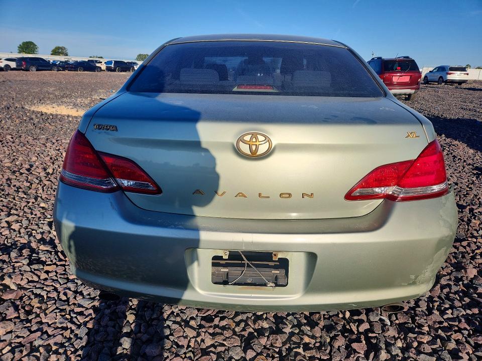 53302836 :رقم المزاد ، 4T1BK36B87U227688 vin ، 2007 Toyota Avalon مزاد بيع