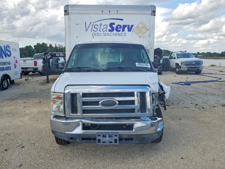49552766 :رقم المزاد ، 1FDWE3FL6FDA22032 vin ، 2015 Ford Econoline مزاد بيع