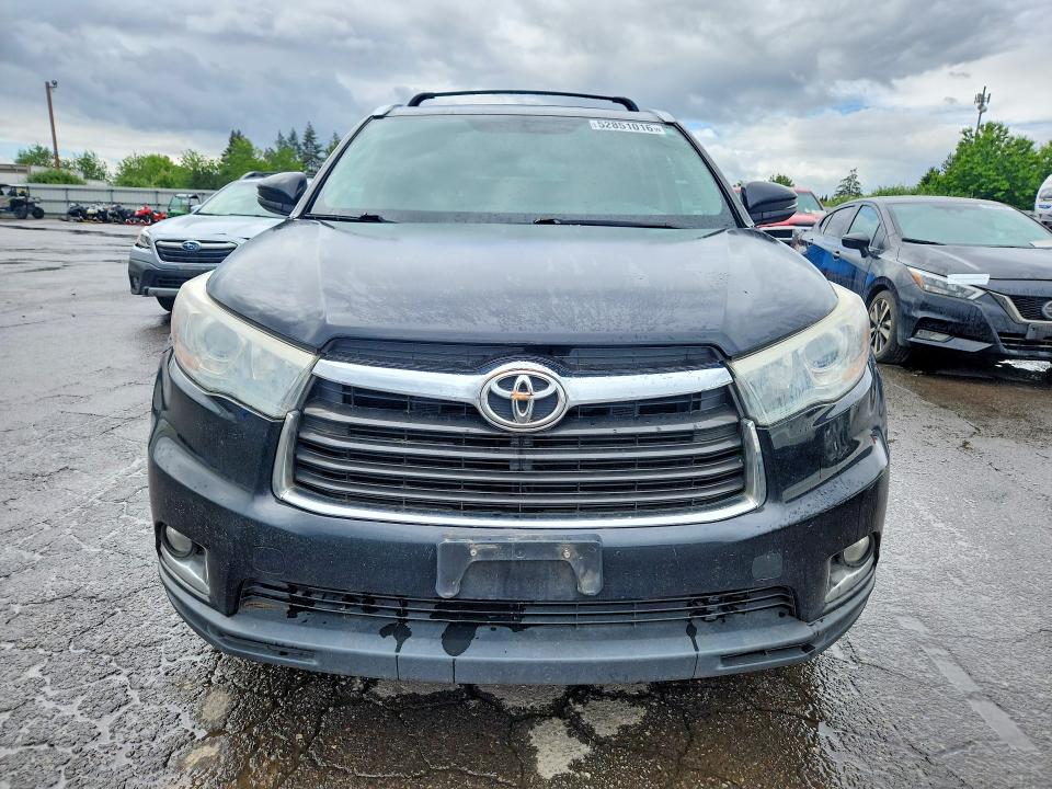 Auction sale of the 2015 Toyota Highlander, vin: 5TDDKRFH6FS075353, lot number: 52851016
