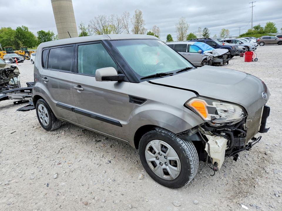 2011 Kia Soul მანქანა იყიდება აუქციონზე, vin: KNDJT2A21B7215694, აუქციონის ნომერი: 53355166