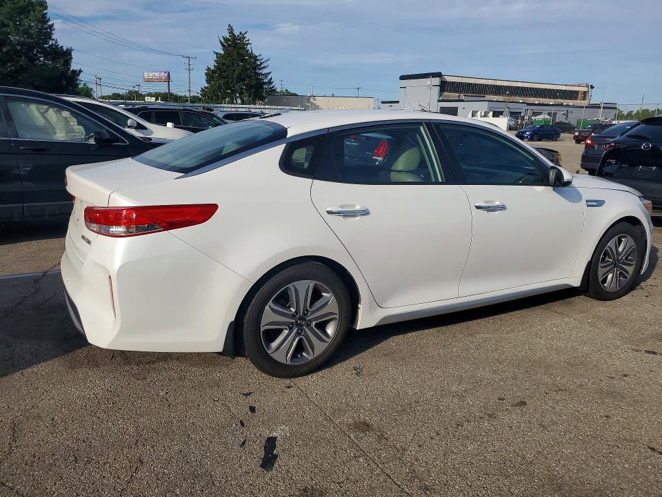 Продажа на аукционе авто 2017 Kia Optima Hybrid, vin: KNAGU4LC6H5005120, номер лота: 54840516